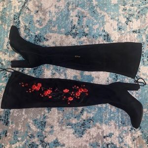 Boohoo over the knee black suede boots